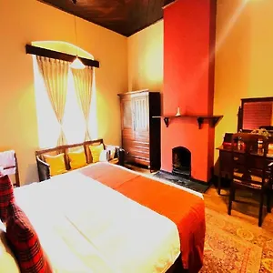 Clifton Hotel