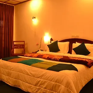Hotel Silver Falls -