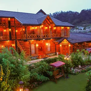 Hotel Queenswood